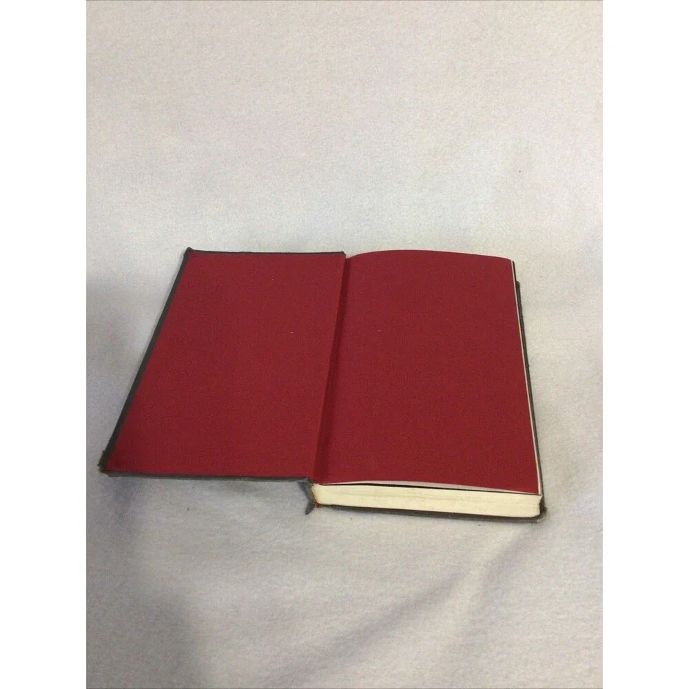 Scholastic The Hunger Games Suzanne Collins First Edition Hardcover‎ Grey Good